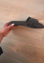 Hermes sandalen, Ophalen of Verzenden, Zo goed als nieuw, Sandalen of Muiltjes