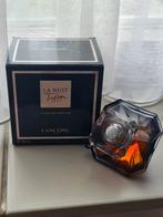 Lancome tresor la nuit 30ml edp, Sieraden, Tassen en Uiterlijk, Uiterlijk | Parfum, Verzenden, Zo goed als nieuw