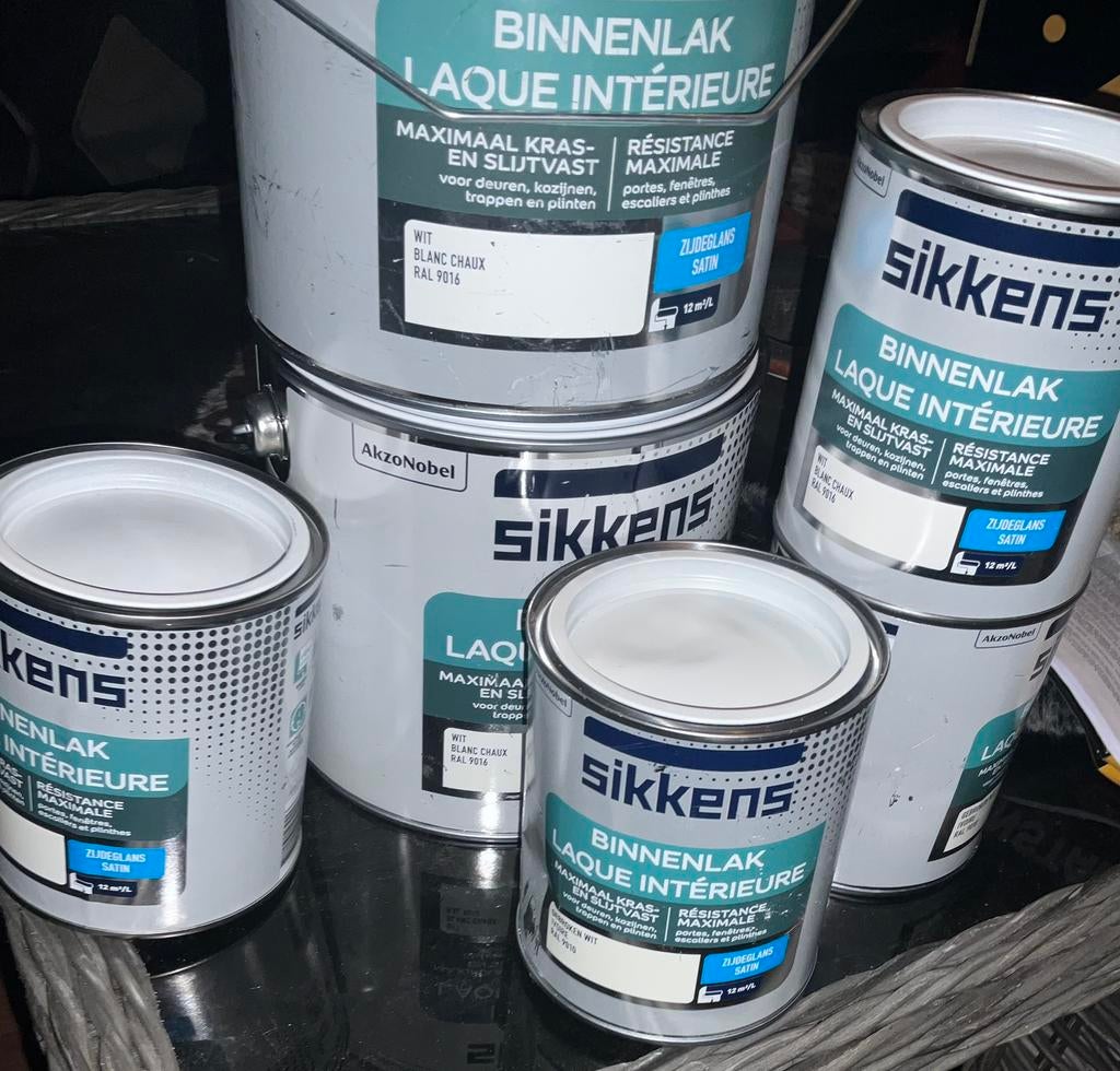 Sikkens 9016 /9010 zijdeglans nieuw waterbasis, Ophalen of Verzenden, Nieuw, Wit, Verf