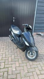 Peugeot V Clic, Fietsen en Brommers, Scooters | Peugeot, Ophalen, Zo goed als nieuw, Overige modellen