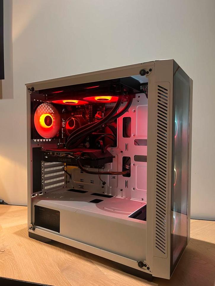 Complete Gaming Set-up – Goed Onderhouden – Werkt Perfect, Spelcomputers en Games, Games | Pc, Gebruikt, Overige genres, 1 speler