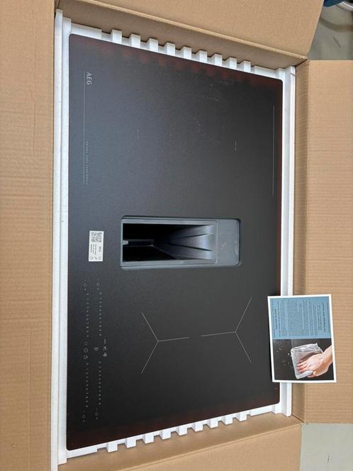 AEG NCH84B03CZ inductie met afzuiging SaphirMatt, Witgoed en Apparatuur, Kookplaten, Nieuw, Inbouw, Inductie, 4 kookzones, Ophalen
