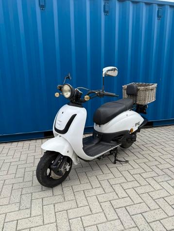AGM Retro met werk beschikbaar voor biedingen