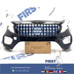 W156 BUMPER + GT GRIL FACELIFT GLA AMG VOORBUMPER ZWART WIT, Gebruikt, -, Voor, Ophalen of Verzenden