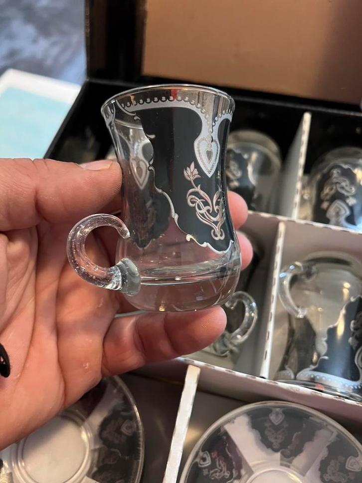 Luxe set theekopjes met schoteltjes – 6 stuks, Huis en Inrichting, Keuken | Servies, Nieuw, Glas of Glazen, Overige stijlen, Glas