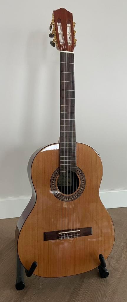 Klassieke gitaar Salvador Cortez 7/8, Muziek en Instrumenten, Snaarinstrumenten | Gitaren | Akoestisch, Zo goed als nieuw, Klassieke of Spaanse gitaar