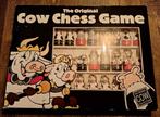 Zeldzaam Cow Chess Game 3D - The Original!, Een of twee spelers, Ophalen of Verzenden, Zo goed als nieuw, Onbekend