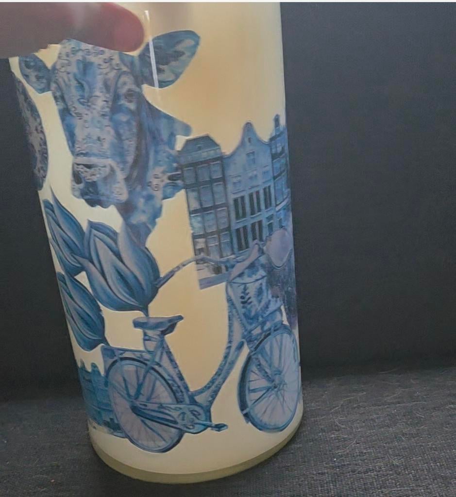 Handgemaakte Decoupage Vaas met Hollands Design, Huis en Inrichting, Woonaccessoires | Vazen, Zo goed als nieuw, Blauw, Minder dan 50 cm