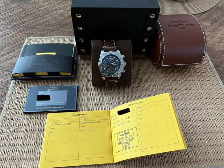Breitling chronomat 44mm, Sieraden, Tassen en Uiterlijk, Horloges | Heren, Zo goed als nieuw, Polshorloge, Breitling, Staal, Leer