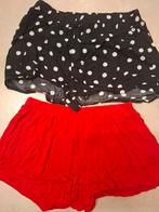 Nieuw c&a korte broek maat xs 34 rood en zwart polkadot, Kort, Ophalen of Verzenden, Zo goed als nieuw, Maat 34 (XS) of kleiner