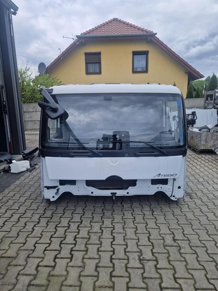 MB ATEGO CABINE EURO 6 TUNEL VOOR 6 CYL.MOTOR WITHOUT SEAT 0, Auto-onderdelen, Vrachtwagen-onderdelen, Mercedes-Benz, Carrosserie en Plaatwerk