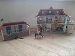 Schleich Huis met Stal en Accessoires, Ophalen of Verzenden, Zo goed als nieuw, Poppenhuis