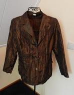 Feestelijk glimmend kastanjebruine blousejasje van kreukstof, Ophalen of Verzenden, Zo goed als nieuw, Maat 38/40 (M)