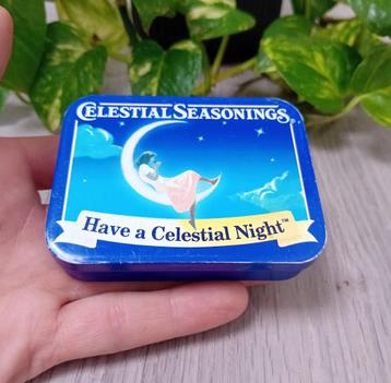 vintage 'Celestial Seasonings'  reis theeblikje beschikbaar voor biedingen
