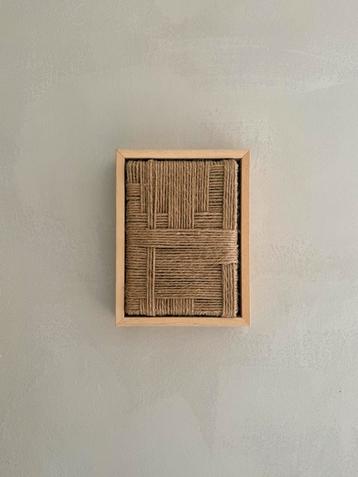 Handgemaakt jute kunstwerk 13x18 cm incl lijst beschikbaar voor biedingen