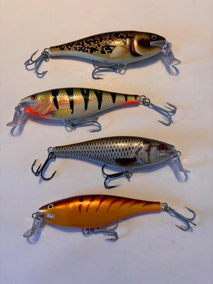 4x Rapala Super Shad Rap, diverse bijzondere kleuren, Watersport en Boten, Hengelsport | Roofvissen, Zo goed als nieuw, Overige typen