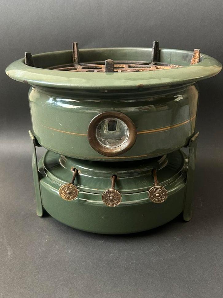 Donkergroen 3-Pits Edy Petroleumstel met Bies, Antiek en Kunst, Antiek | Emaille, Ophalen of Verzenden