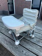 Opvouwbare stoelverhoger met eetblad. #campingstoel, Kinderen en Baby's, Kinderstoelen, Ophalen, Zo goed als nieuw