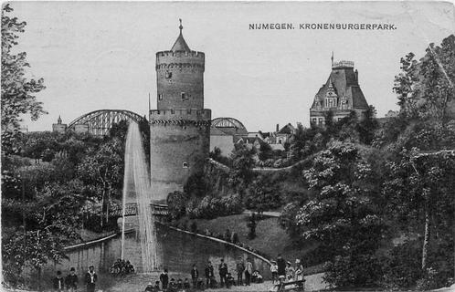 (381-262-015) Nijmegen Kronenburgerpark, Verzamelen, Ansichtkaarten | Nederland, Gelderland, Verzenden