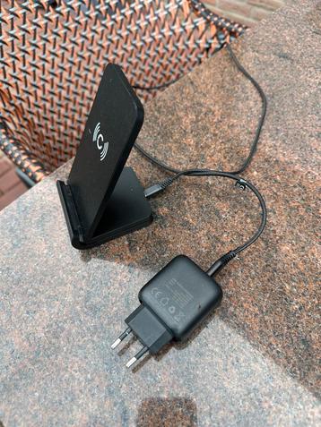 Draadloze Telefoonoplader Qi compatibel beschikbaar voor biedingen