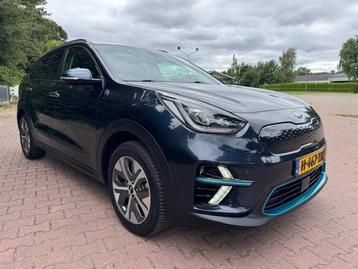 Kia e-Niro EXECUTIVELINE 64KWH 3FASE LADEN/ACARPLAY/LEER/LED beschikbaar voor biedingen