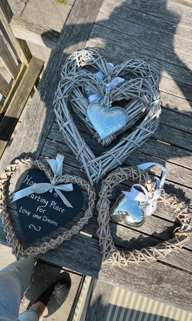 Landelijke Rieten Hangers - Hartvorm, Huis en Inrichting, Woonaccessoires | Wanddecoraties, Zo goed als nieuw, Ophalen of Verzenden