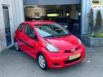 Toyota Aygo 1.0-12V Access| CarPlay, Voorwielaandrijving, Gebruikt, 4 stoelen, 68 pk