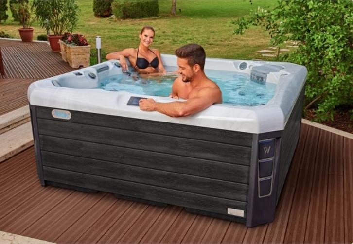 Wellis Palermo Life Line jacuzzi spa 5 pers, Tuin en Terras, Bubbelbaden en Hottubs, Nieuw, Vast, Afdekzeil, Filter, Pomp, Ophalen of Verzenden