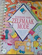 Margriet handboek voor zelfmaakmode, Ophalen of Verzenden, Gelezen, Borduren en Naaien, Margriet