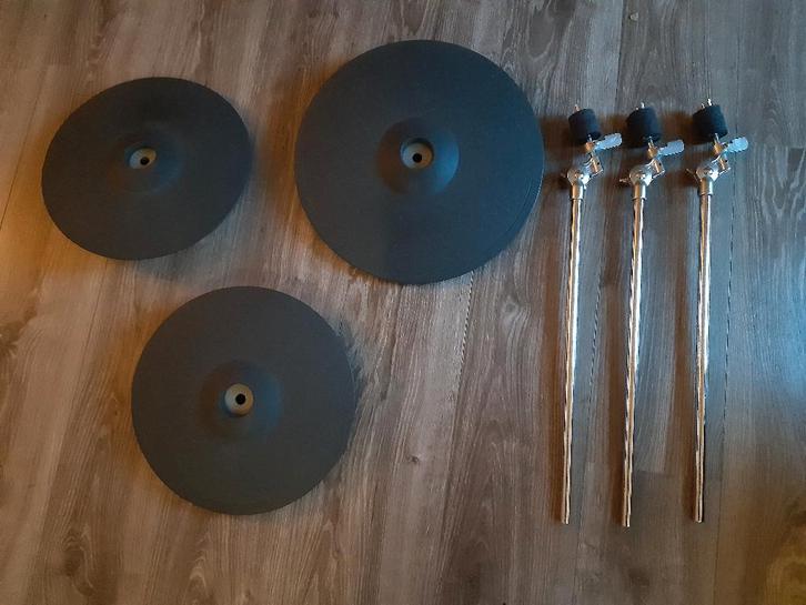 Unieke set Yamaha E-drum Cymbals, Muziek en Instrumenten, Drumstellen en Slagwerk, Zo goed als nieuw, Yamaha, Elektronisch, Ophalen