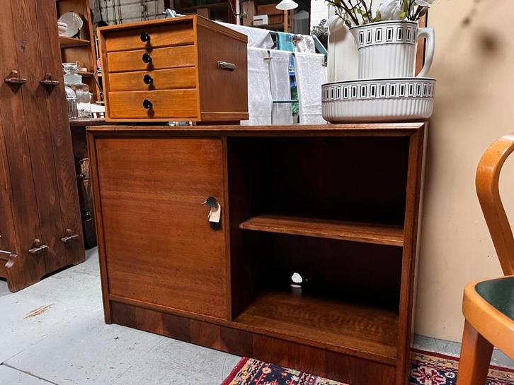 39) Jaren 30 art deco dressoir., Huis en Inrichting, Kasten | Overige, Gebruikt, Ophalen