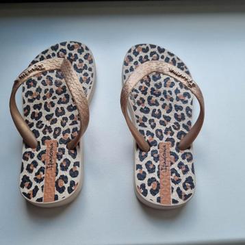 Ipanema teenslippers maat 25-26  beschikbaar voor biedingen
