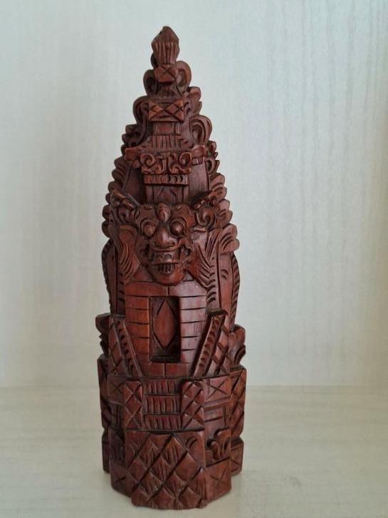 Balinese tempel met Barong/ houtsnijwerk/ jaren '50, Antiek en Kunst, Kunst | Beelden en Houtsnijwerken, Ophalen of Verzenden