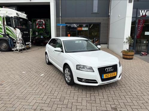 Audi A3 1.2 Tfsi 77KW Sportback 2010 Wit, Auto's, Audi, Particulier, A3, Benzine, A, Hatchback, Handgeschakeld, Geïmporteerd, Wit