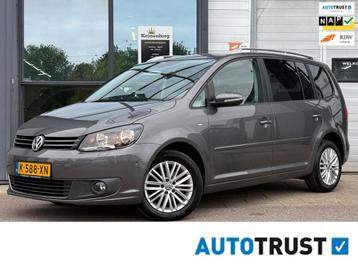 Volkswagen Touran 1.2 TSI Highline BlueMotion, NAP, CRUISECR beschikbaar voor biedingen