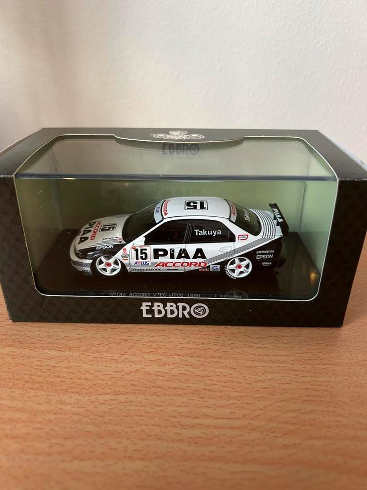 EBBRO PIAA Accord VTEC 1996 1:43, Hobby en Vrije tijd, Modelauto's | 1:43, Zo goed als nieuw, Auto, Overige merken, Ophalen of Verzenden