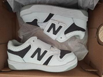 New Balance 480 - Maat 20 - Nieuw in Doos - Zwart/Wit beschikbaar voor biedingen