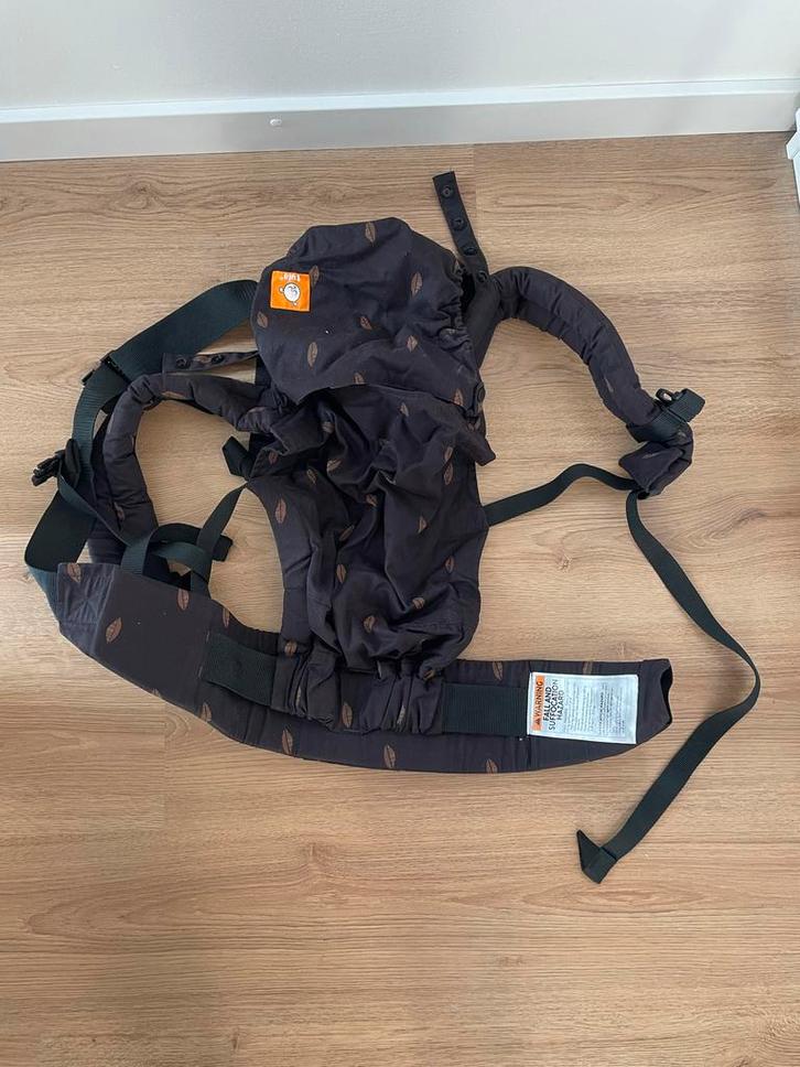 Tula Free-to-Grow Silva Draagzak, Kinderen en Baby's, Babydragers en Draagdoeken, Zo goed als nieuw, Draagzak, Buik, Rug of Zij