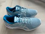 ASICS NETBURNER SHIELD FF 44.5 dames sport schoenen, Ophalen of Verzenden, Zo goed als nieuw, Hardloopschoenen, Asics