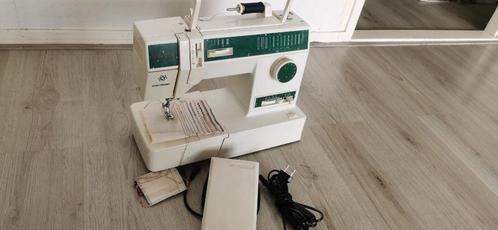 Naaimachine Singer ELECTRONIC 4662 werkt goed, Hobby en Vrije tijd, Naaimachines en Toebehoren, Zo goed als nieuw, Naaimachine