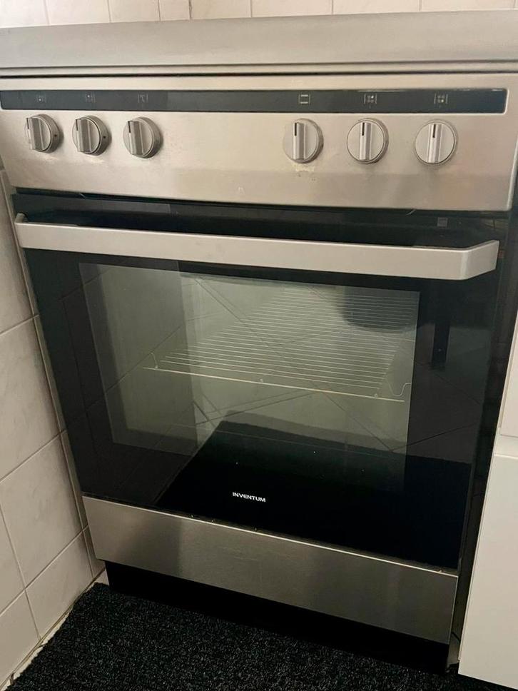 Gasfornuis met oven, Witgoed en Apparatuur, Fornuizen, Gebruikt, Vrijstaand, Gas, 4 kookzones, 85 tot 90 cm, 45 tot 60 cm, Ophalen