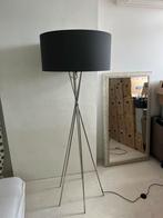 Moderne vloerlamp It’s about RoMi, Huis en Inrichting, Lampen | Vloerlampen, Ophalen, Gebruikt, 150 tot 200 cm, Modern