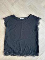 Pieces zwart dames shirt met kanten rand S 36, Zonder mouw, Ophalen of Verzenden, Zo goed als nieuw, Maat 36 (S)