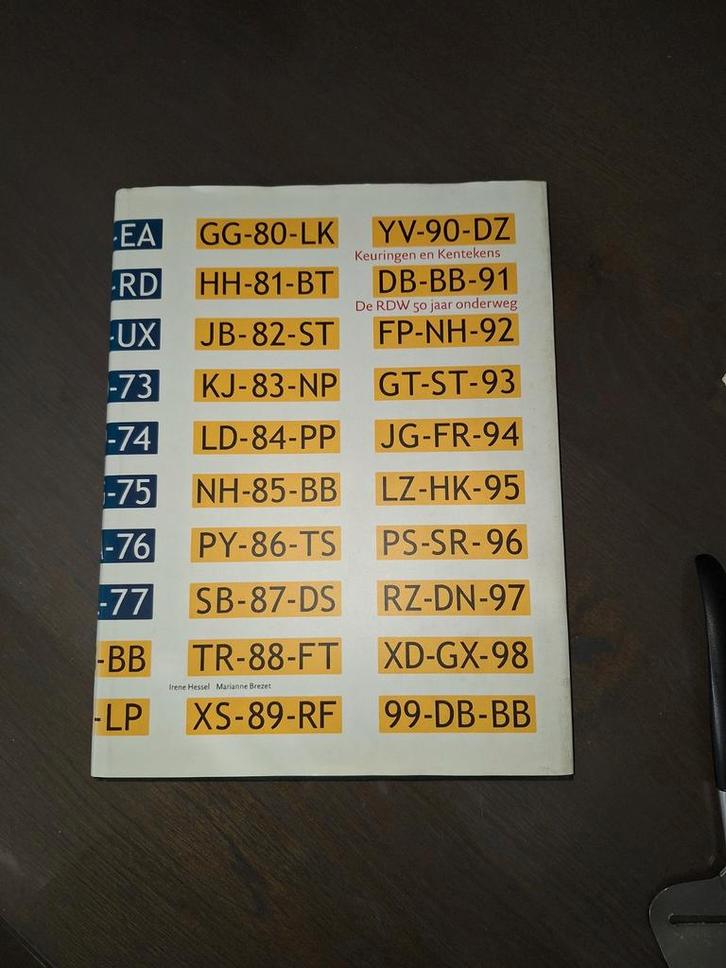 Boek: De RDW 50 jaar onderweg, Boeken, Auto's | Boeken, Gelezen, Algemeen, Ophalen of Verzenden