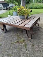 Fabriekskar/salontafel, Ophalen, Zo goed als nieuw, Rechthoekig, Hout