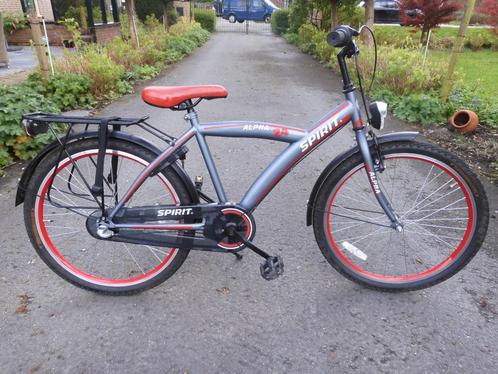 1 jaar oude 24 inch Spirit Alpha  met 3 versnellingen, Fietsen en Brommers, Fietsen | Jongens, Zo goed als nieuw, 24 inch, Versnellingen