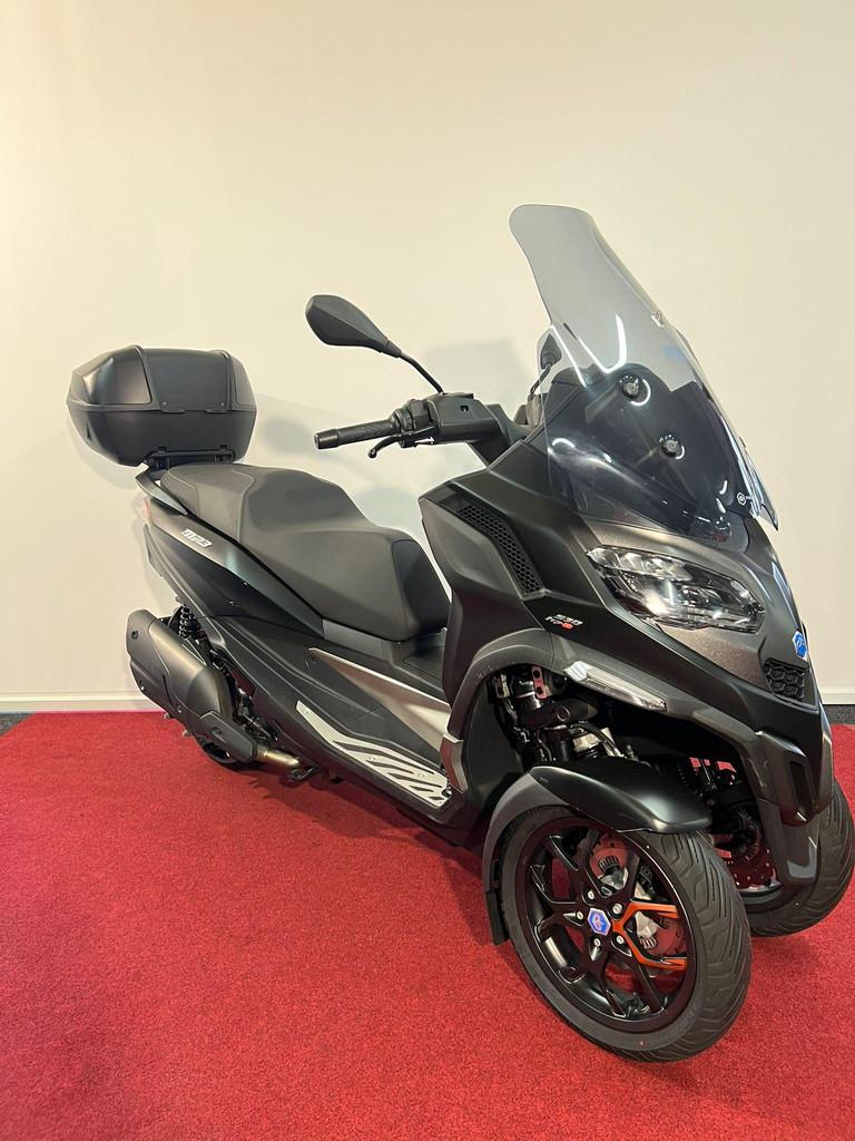 Piaggio 530 MP3 HPE Exclusive ABS, Traction Control, Bedrijf, 12 t/m 35 kW, Scooter