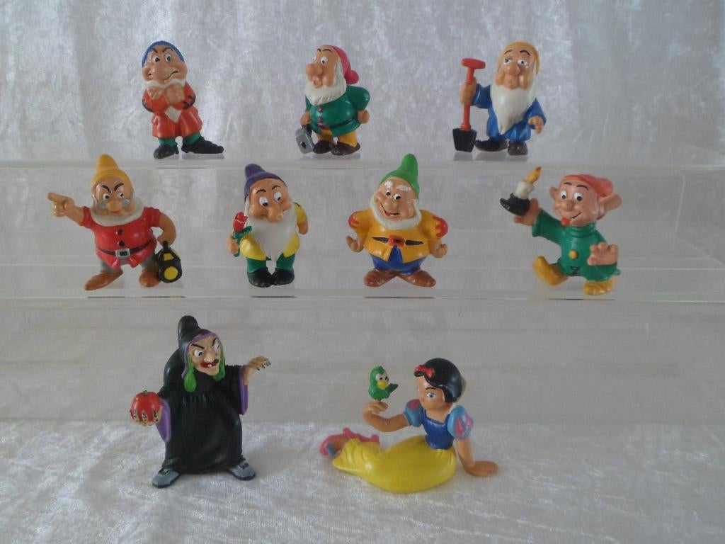 Disney Sneeuwwitje en de 7 dwergen, Verzamelen, Poppetjes en Figuurtjes, Ophalen of Verzenden, Gebruikt