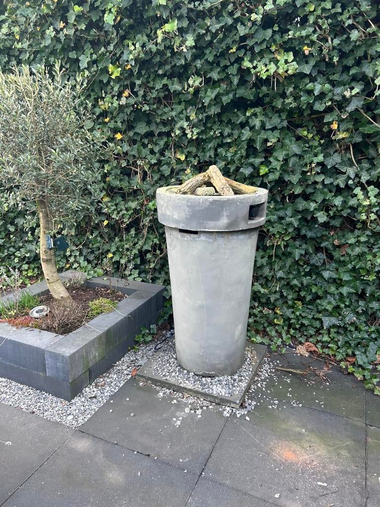 Hoge vuurtafel vaas cosi opknapper, Ophalen, Gebruikt