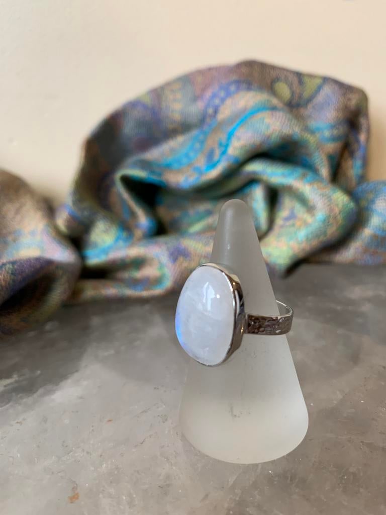 Maansteen regenboog geluk beschermt intuïtie balans harmonie, Sieraden, Tassen en Uiterlijk, Ringen, Wit, Nieuw, Ophalen of Verzenden